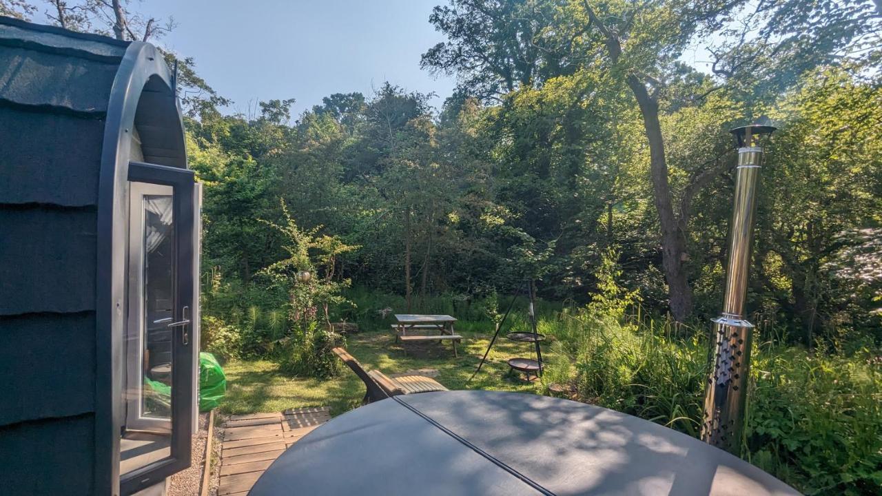 Emlyn'S Coppice - Luxury Woodland Glamping Villa Holywell  Dış mekan fotoğraf