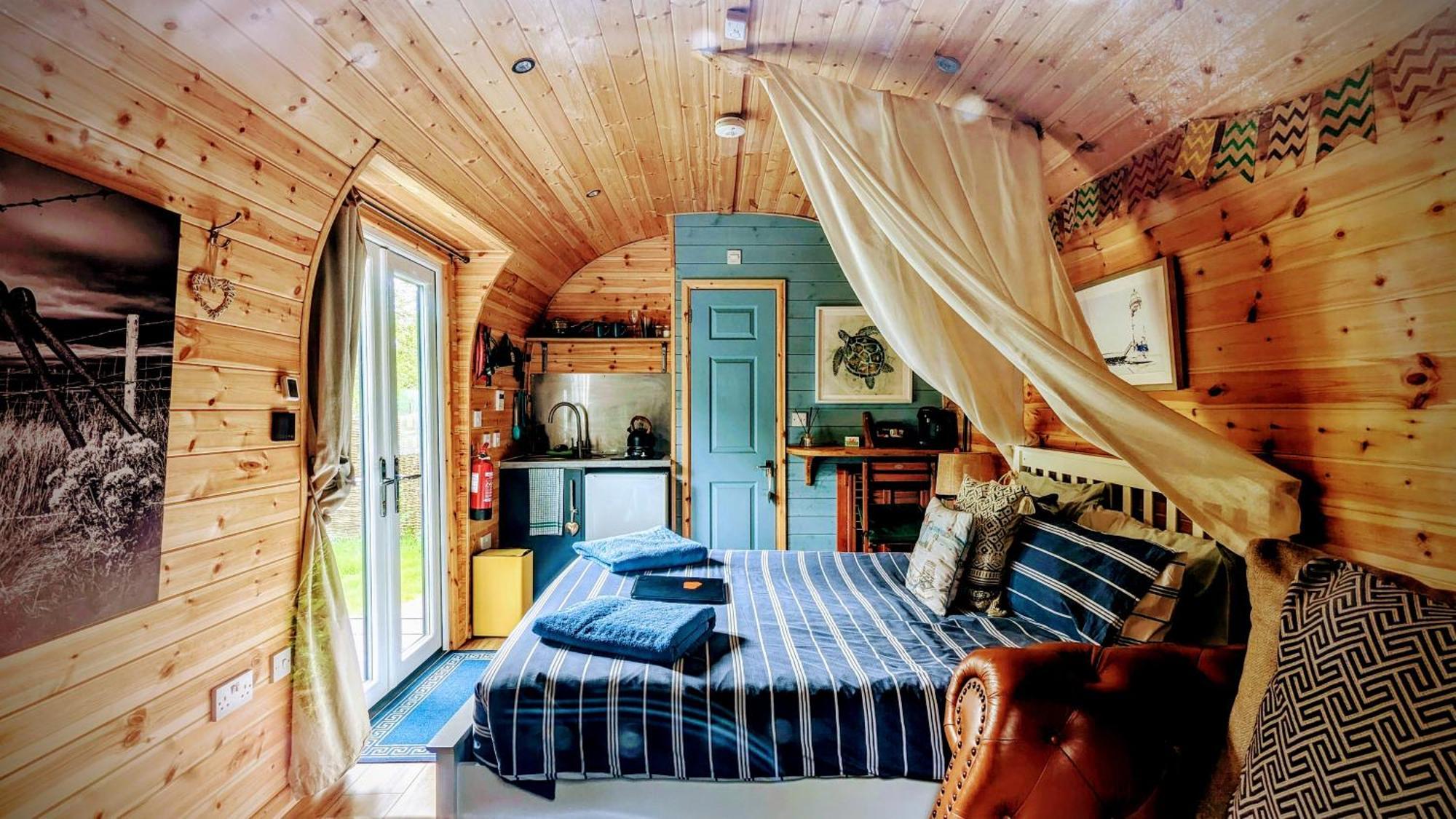 Emlyn'S Coppice - Luxury Woodland Glamping Villa Holywell  Dış mekan fotoğraf