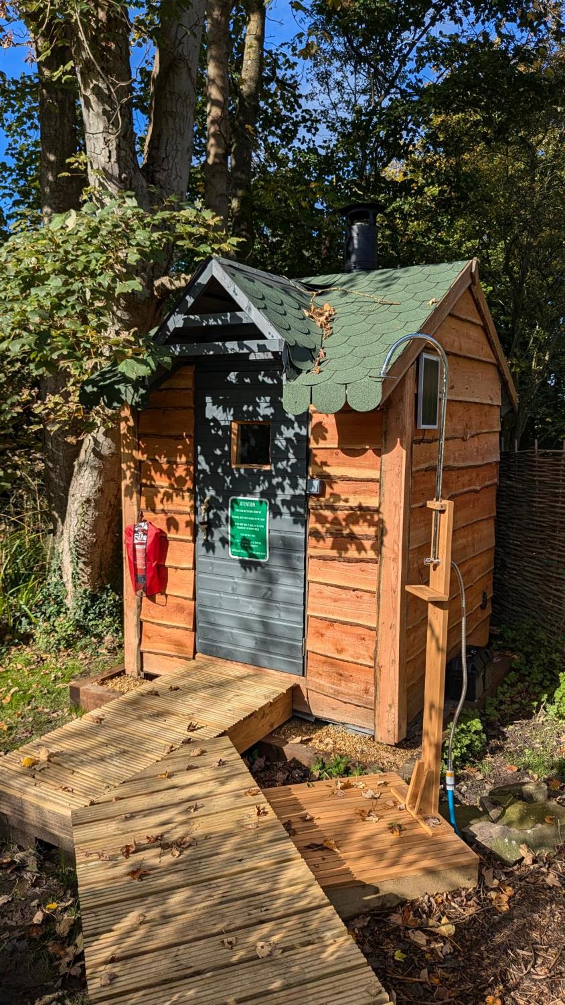 Emlyn'S Coppice - Luxury Woodland Glamping Villa Holywell  Dış mekan fotoğraf